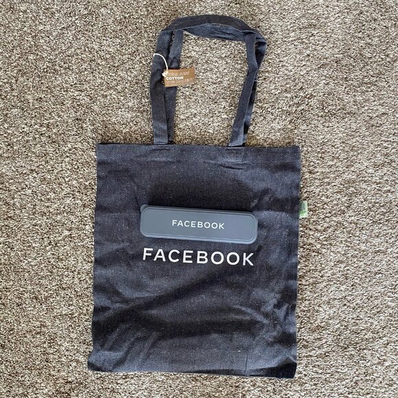 NWT Retired Facebook(Meta) Grey Eco-Friendly Canvas Strap w/ Tableware&Straw Set - Picture 2 of 5
